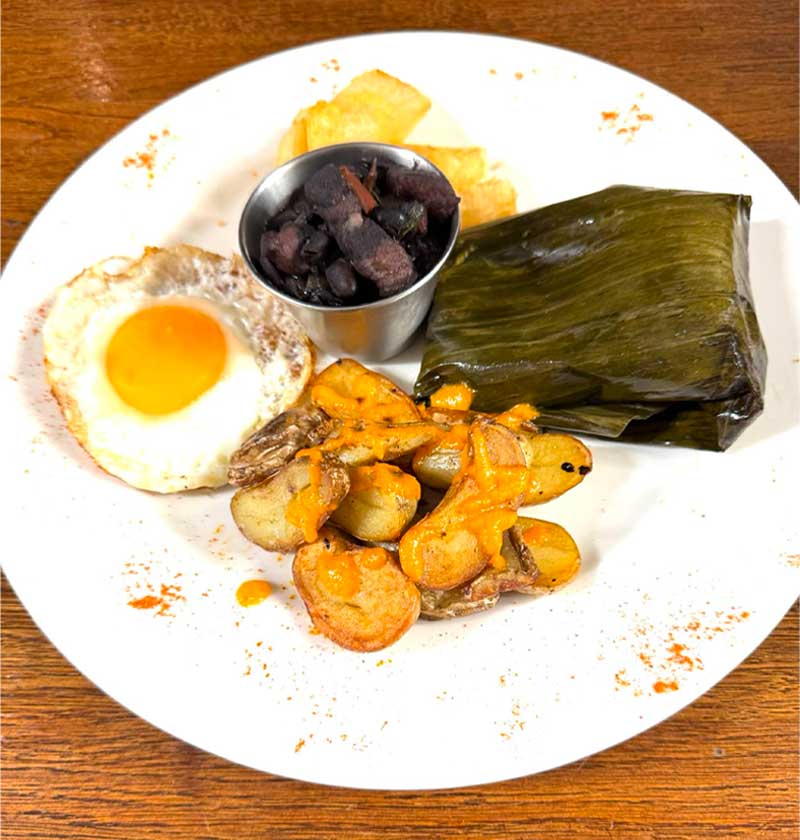Photo du brunch cubain au Cubana Café.